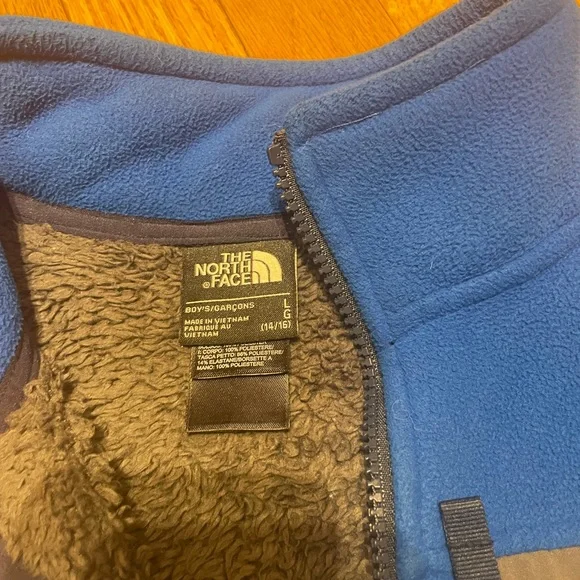 The North Face polar jacket - Picture 6 of 10